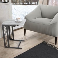 طاولة مفرد تركي