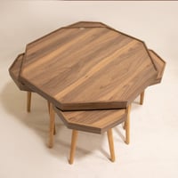 طقم طاولات 1+4 بني قواعد خشبية