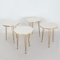 طقم طاولات ضيافة سداسي ( سكري بلمسة ذهبي)