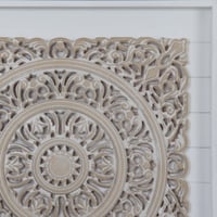 لوحة حائط خشب - برواز أبيض مربع