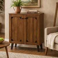 خزانة خشبية أنيقة ببابين وأرجل سوداء عصرية.