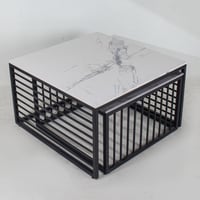 طقم طاولتين مربعه بسطح رخام وقواعد حديد