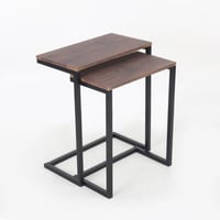 طقم 2 طاولات خدمة قواعد معدن بسطح خشب