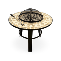 مدفأة خارجية بسطح فسيفسائي وشبكة أمان للجلسات الخا...