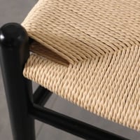 كرسي بريز حديد أسود