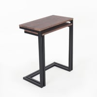 طقم 2 طاولات خدمة قواعد معدن بسطح خشب