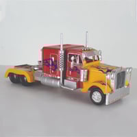 تحفه حديد بشكل شاحنه