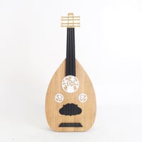 بوكس على شكل عود كبير بيج