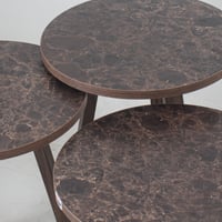 طقم طاولات خدمة دائرية خشبي