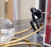 تحفه ذهبيه بلمسات انيقه بكره بلور متحركه وبتمثالي...