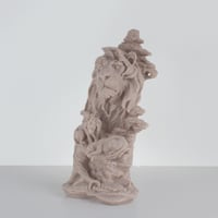 مجسم بشكل أسد بنحت وتفاصيل دقيقه