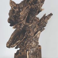 مجسم رأس نمر بمواد وبتافصيل دقيقه