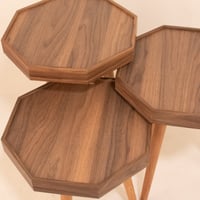 طقم 3 طاولات خدمة خشبية - لون بني