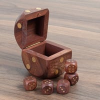 لعبه النرد من الخشب الهندي العريق حجم صغير