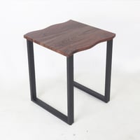 طاولة مفرد خدمة - قواعد معدن - سطح خشبي شكل متعرج