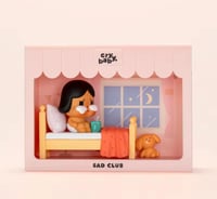 Pop Mart Cry Baby club/ كراي بيبي كلوب