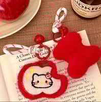 ميدالية هيلو كيتي اللطيفه