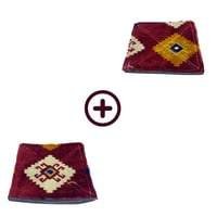 بيز قماش تركي وجهين بنقشة احمر مربع