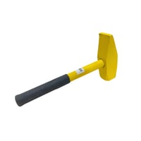 مطرقة حديد 1.5 كيلو لون اصفر يد ربل