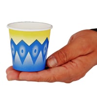 فناجيل قهوة ورقية نقش غضار ازرق