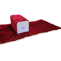 مدة رحلات مع مركا نقش احمر منقط