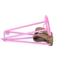 حامل تقديم وتنشيف 6 فناجيل وردي قهوة صغيرة مصفط 5....