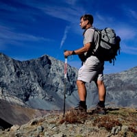 عصا تسلق جبلية احترافية قابلة للتعديل 65–135 سم –...