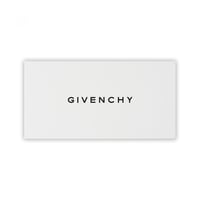 شماغ جيفنشي أبيض كلاسيك اصدار 2024