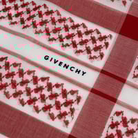 شماغ جيفنشي رسمي 2025