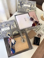 طقم ديور شنطة ونظارة وسلسال بتغليف فاخر