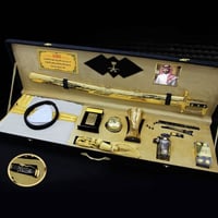 بوكس ملكي هدايا رجالي للمناسبات سيف ومشلح