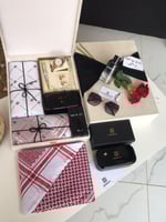 بوكس الهدايا الرجالي الملكي – ساعة، عطر، قلم، شماغ...