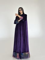 عبايه مخمل موج البنفسج