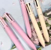 قلم مكياج 4 في 1 السحري