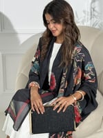 عباية حرير الورود اسود١