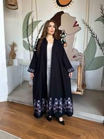 عباية طبعة الورود