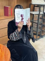 عباية مخمل تطريز ذهبي 9