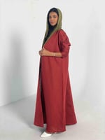 عباية لجين الحمراء