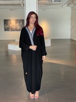 عباية سوداء بكلفه