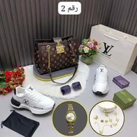 طقم نسائي ماركة لويس فيتون