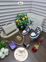 طقم شنطة ماركة لويس فيتون