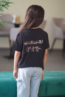 تيشرت بناتي همة السعوديين مثل جبل طويق