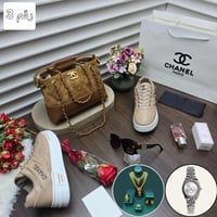 طقم نسائي ماركة شانيل كامل نفس الصورة