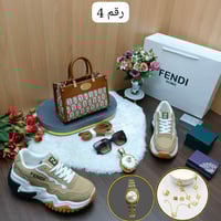 طقم نسائي ماركة فندي