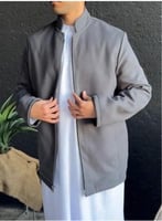 جاكيت شتوي رجالي تصميم عملي وانيق