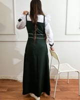 مريول مدرسي زيتي متوسط تفصيل حسب الطلب