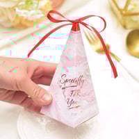 توزيعات اهرامية