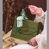 هدايا - بوكس شنطة السبيعينات التقليدية