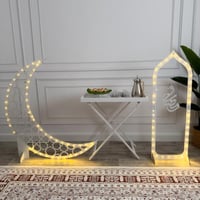 طاولة ضيافة + ديكورين رمضان مضيئة