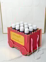 عربة العيد بالأسم بتعبئة 12 بخاخ ثلج